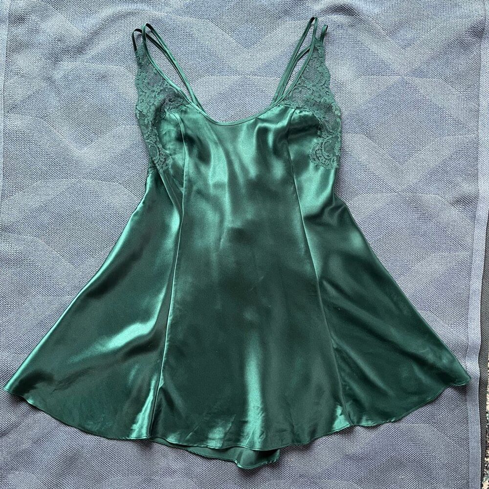 VTG Victoria Secret Silk Slip Dress Emerald Lace Strappy Back 90s Y2K - Picture 4 of 9